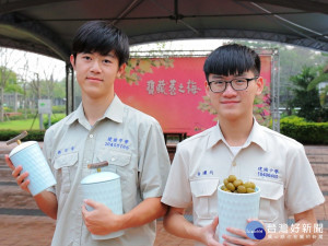 陶博館推出「老梗」場，3人同行並穿制服，即可享優惠價。（圖／記者黃村杉攝）