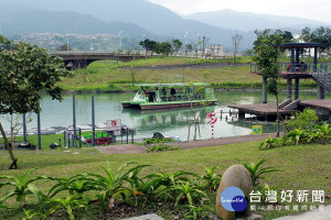 為綠博開幕做準備，冬山河生態綠舟休園半天。（圖／記者陳木隆攝）