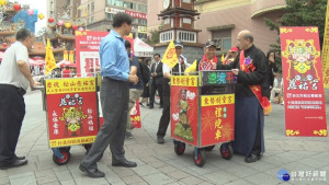 慈祐宮媽祖遶境，改用科技環保禮炮車。