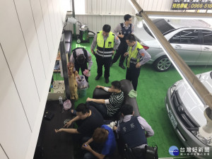 中壢派出所所長黃一航等人在中壢區中北路二段1家洗車場內，查獲三級毒品k他命。