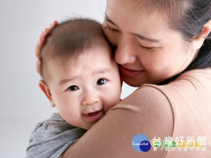 喝母乳的寶寶比較聰明？　奧秘在於關鍵脂質