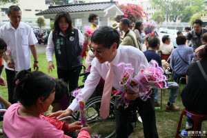 106年身心障礙人士「手中情慈母恩」慶祝母親節活動