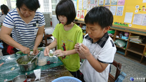 四維國小食農教育　學童自種蔬菜親手包水餃