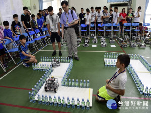 修平辦亞洲機器人大賽。林重鎣攝