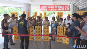 芝山岩限高管制　支持派.反對派隔空對槓