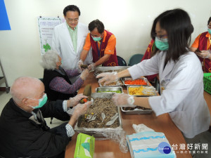 彰化醫院推出四合一健康粽　取代傳統全糯米包覆粽