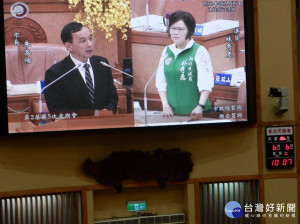 民進黨團總召集人林秀惠議員、張瑞山、何淑峰、鄭金隆、陳永福等進行聯合質詢。（圖／記者黃村杉攝）