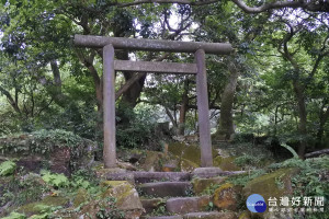 陽明公園鳥居（圖／台北市政府工務局公園路燈工程管理處提供）