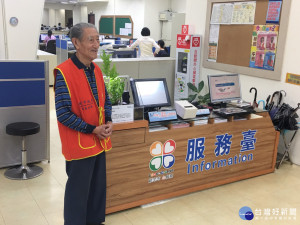 91歲不老志工蔣正行 在新店區公所服務超過20年