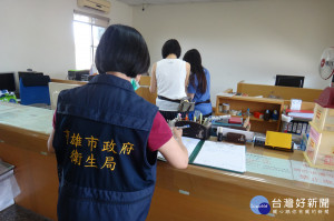 ▲高市衛生局呼籲食品業者及食品倉儲物流業者應落實食品驗收制度，共同維護國人健康。（圖／記者郭文君攝）