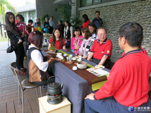 聞香找「茶」？東西文化交會阿里山土匪市集