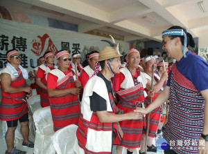 市長朱立倫出席106年度新北市烏來泰雅文化季活動。（圖／記者黃村杉攝）