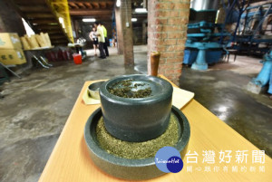 福源茶廠有百年歷史，走過五代傳承，累積精湛技術。