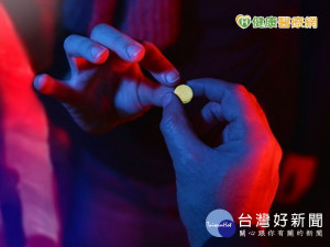 用愛陪伴青少年戒毒　人生就能變彩色