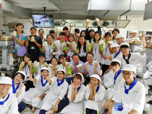 華裔緬甸師生訪成功工商   體驗實作互動課程