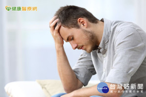 男性有苦說不出？！　憂鬱情緒須正視