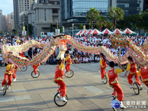 在市政府及民間社團的大力支持推動中，獨輪車運動己成為桃園市最具特色的運動項目之一。