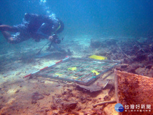 水下考古遺址現況拍照記錄。（圖／文化部文化資產局提供）