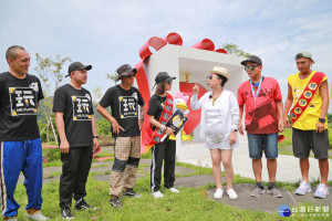 嘉義縣政府首度有賸餘，財政管理具顯著成效