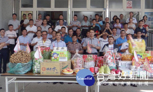 北港警分局舉辦中元普渡，除闡揚孝道，亦齊心祈求轄區治安平順。（記者陳昭宗拍攝）