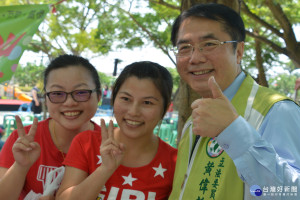 立委黃偉哲重申，盡全力爭取台積電三奈米廠落腳台南。(圖/記者黃芳祿攝) 