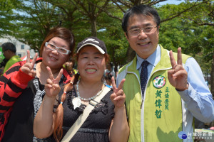 立委黃偉哲說，在台南建置全國最先進未來城，成為示範、觀光的熱門景點，繼續市民清楚感受到身為府城人的幸福與驕傲，是他參選主訴求之一。(圖/記者黃芳祿攝) 