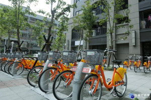 新北市推動公共運輸建置YouBike全國第一，達成YouBike400站里程碑。（圖／記者黃村杉攝）