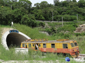 花東鐵路最瓶頸路段　新自強隧道歷時7年貫通（鐵工局提供）