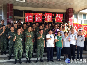 桃軍人服務站偕同市府敬軍   表達民眾對軍方捍衛家園敬意