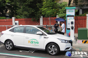 高雄電動汽車共享系統Kdrive在生態交通全球盛典首度開放體驗。（圖／記者何沛霖攝）