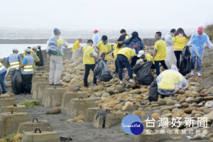 許厝港濕地淨灘活動。