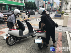 圖說：台中市環保局鼓勵民眾汰換電動機車，減少空氣汙染。（圖/臺中市政府環保局）