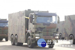 國軍自行研發的MD-105重型消毒車（圖／陸軍司令部提供）