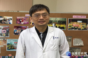 視病如親的署立新營醫院腎臟內科醫師陳建宇。