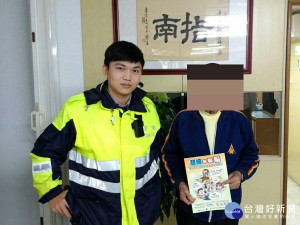 詐騙老梗「猜猜我是誰」險得逞　警成功保住老翁血汗錢