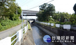 平鎮區石門大圳巡防道路改善。