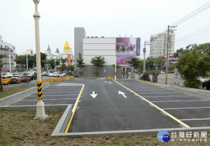 「加昌公有停車場」擴建完成，即日起開放民眾停車。（圖／高雄市政府交通局提供）