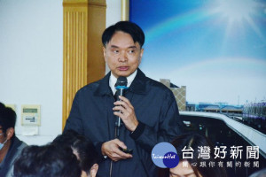 劉慶豐表示，藉停車資訊系統得知欠費車輛所在地，通報供執行官前往扣車，拍賣欠費車輛清償欠費。 