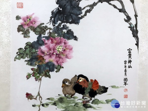 梁瑞琴老師創造自我畫藝美學，作品中的花鳥、翎毛花卉皆能融會寫意清新灑脫，筆調靈活自在恬然的書畫風格。    