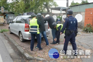 重大刑案攔截圍捕暨金融機構自衛編組防搶演練 過程落實逼真