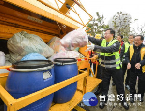 桃園市長鄭文燦，前往桃園區風禾公園，出席「107年國家清潔週擴大誓師宣導活動」。

