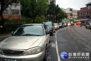 宜縣路邊停車場，春節連假期間免收費。（圖／記者陳木隆攝）