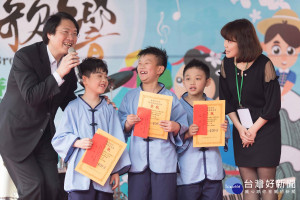 全國客家日　林右昌和客家鄉親歡慶天穿日