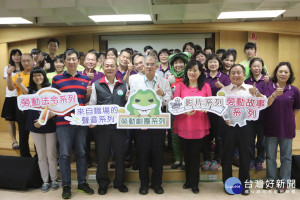 勞工局100年起深入高中職校舉辦勞動議題巡迴演講，迄今已辦理283場次。（圖／記者郭文君攝）