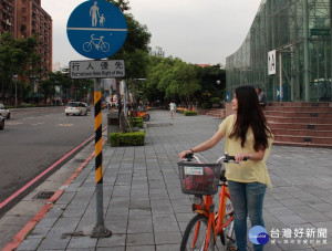 打造完整的自行車道路網，提供市民安全舒適的自行車騎乘環境。（圖／交通局提供）