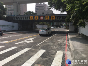 配合鐵路高架化　中市民生路地下道微填平工程完工