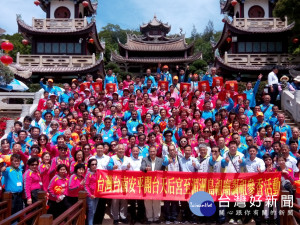 安平開台天后宮湄洲謁祖參香，連結兩岸媽祖信仰。