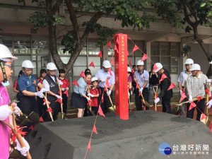 梅山鄉大南國小老舊校舍整建工程動土典禮