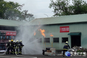 心痛不捨 涂市長帶領市府主管於市務會議默哀桃園大火