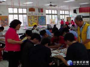 永康就業中心找工作送咖啡，2場徵才提供近450個職缺。